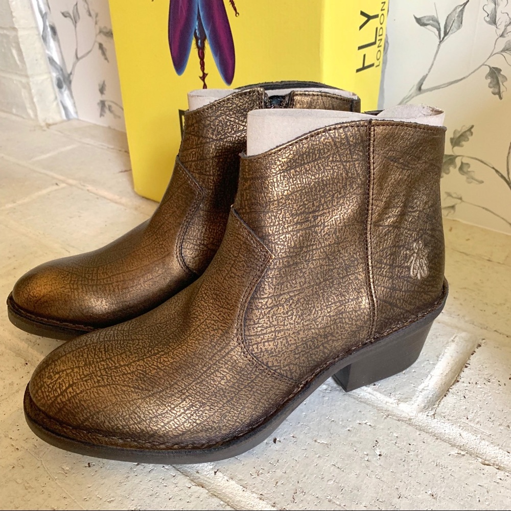 FLY LONDON bronze Ankle Boots, NWT, size 40